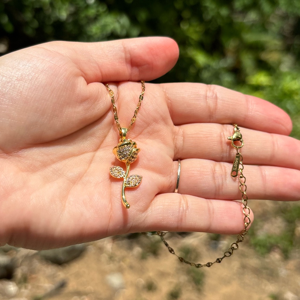 18k Gold Plated Stainless Steel Diamond Rose Necklace